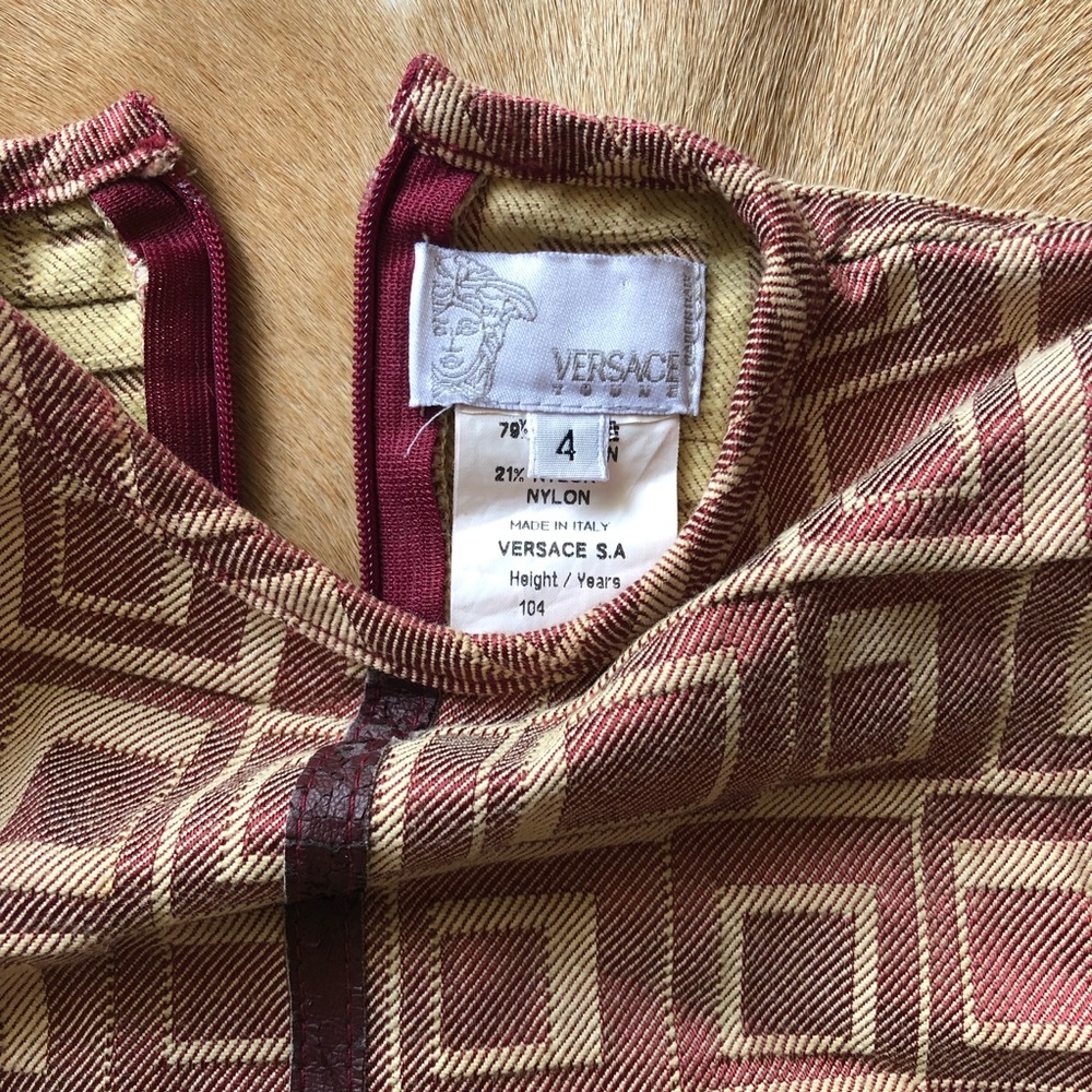 VERSACE - Picture 5 of 8